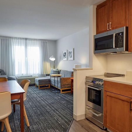 Towneplace Suites Μέντφορντ Εξωτερικό φωτογραφία