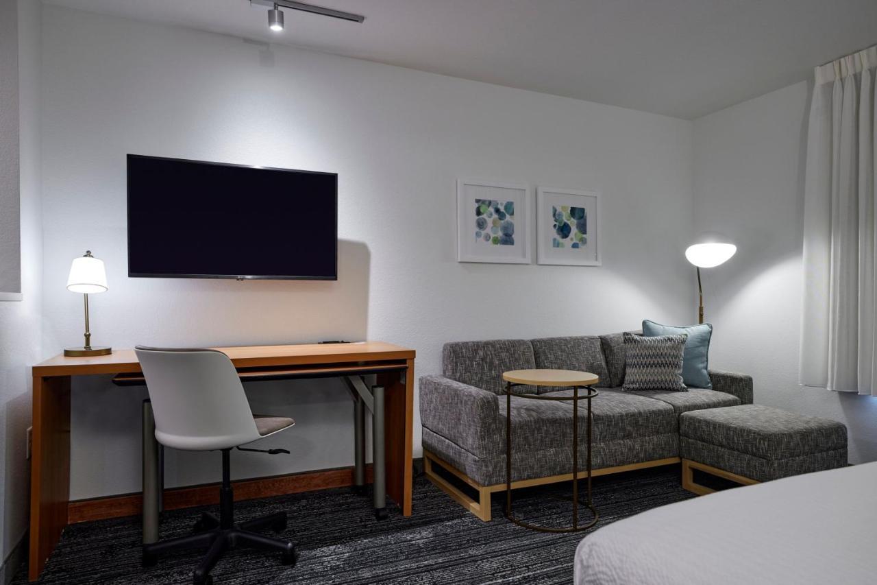 Towneplace Suites Μέντφορντ Εξωτερικό φωτογραφία