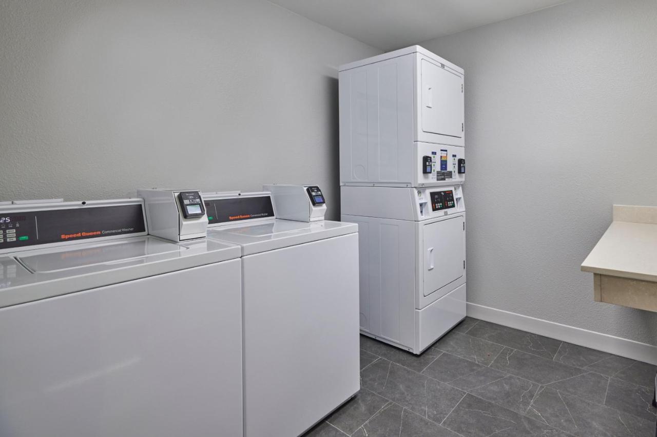 Towneplace Suites Μέντφορντ Εξωτερικό φωτογραφία