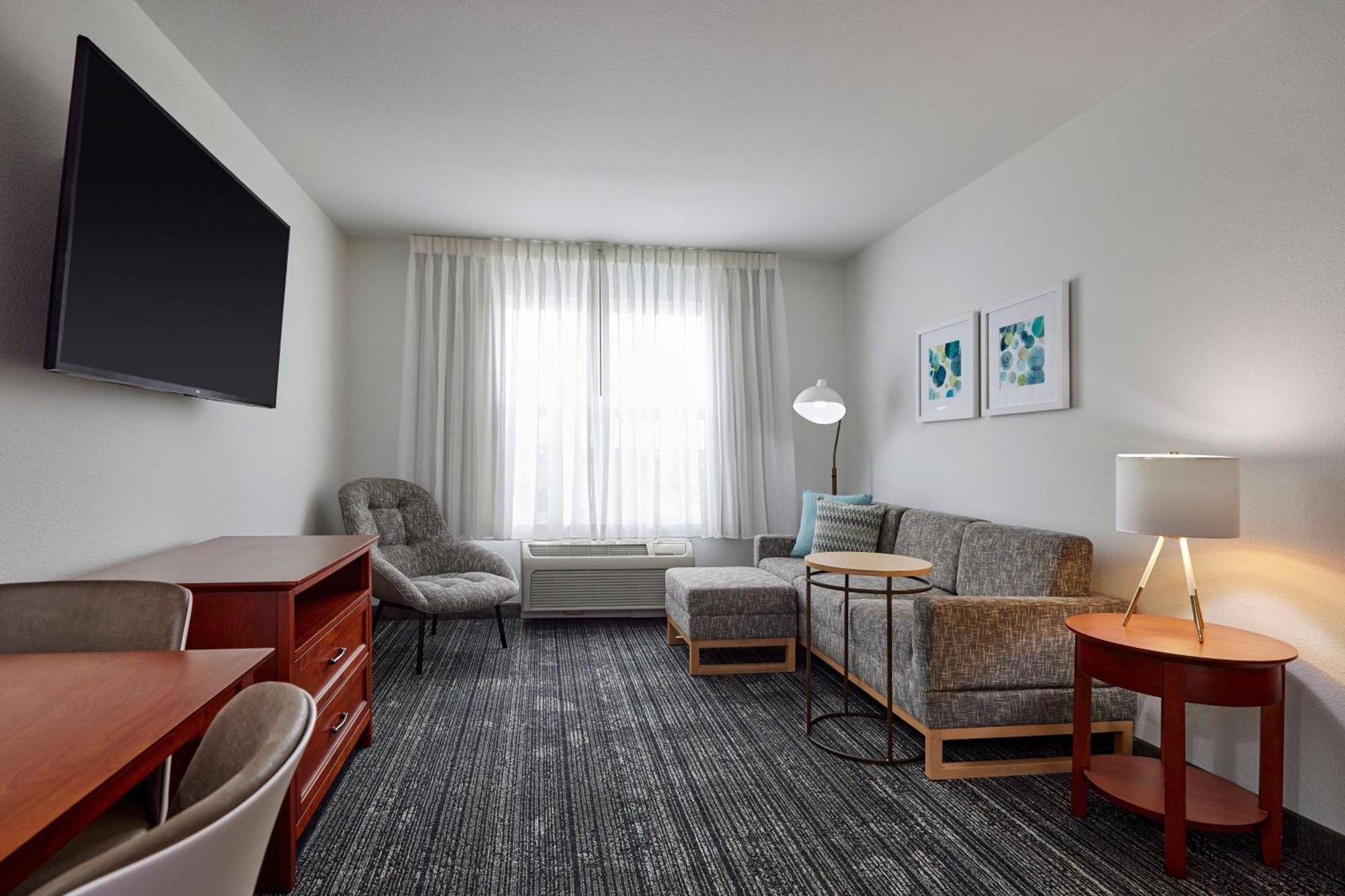 Towneplace Suites Μέντφορντ Εξωτερικό φωτογραφία