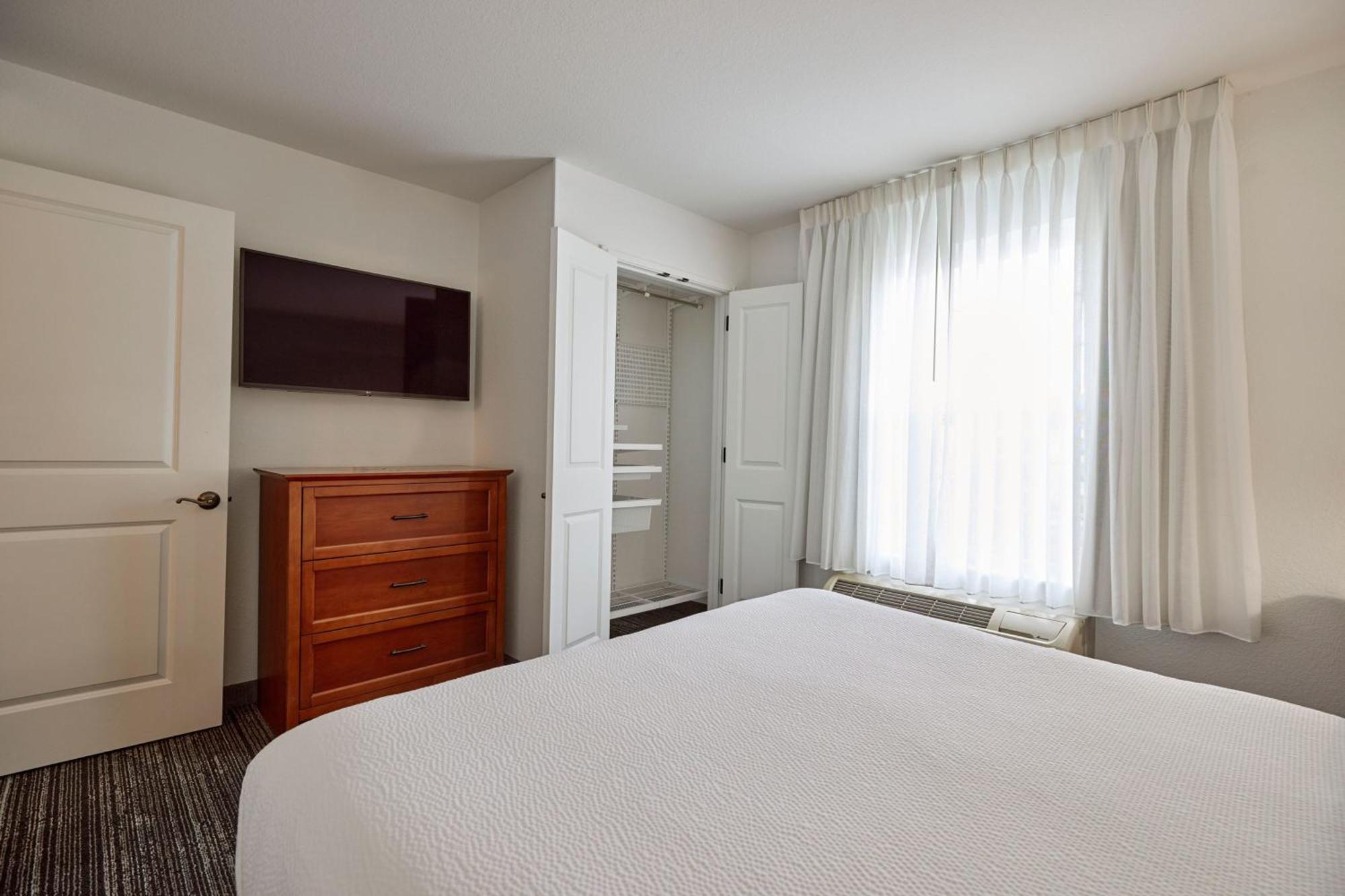 Towneplace Suites Μέντφορντ Εξωτερικό φωτογραφία